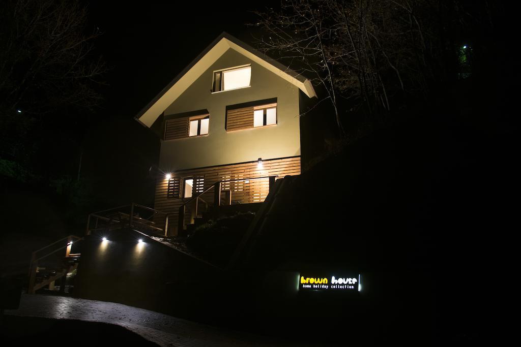 Brown House Villa Герес Екстериор снимка