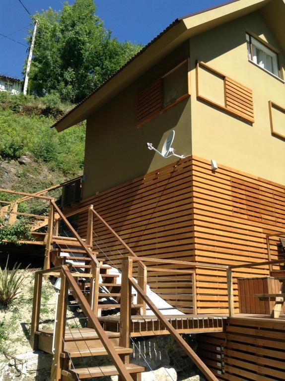 Brown House Villa Герес Екстериор снимка